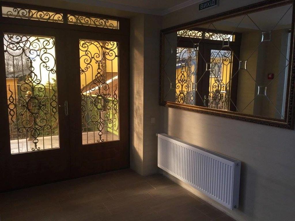 Argo Hotel Lviv Luaran gambar