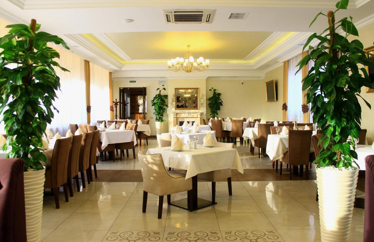 Argo Hotel Lviv Luaran gambar